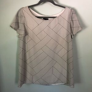 Ann Taylor short sleeved blouse